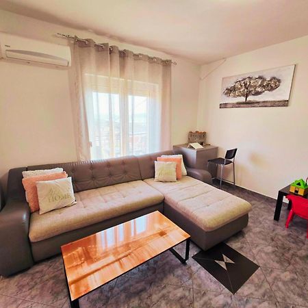 Lovely Apartments Senj Senj  Ngoại thất bức ảnh