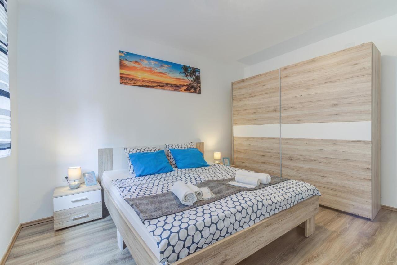 Lovely Apartments Senj Senj  Ngoại thất bức ảnh