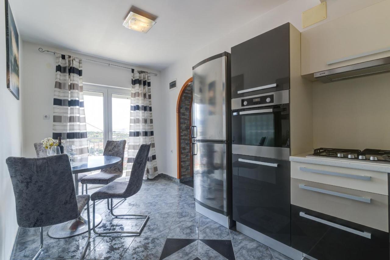 Lovely Apartments Senj Senj  Ngoại thất bức ảnh